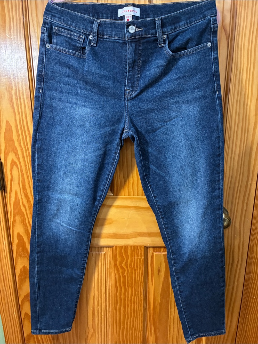 Lucky Brand women’s Indigo Skinny Jeans